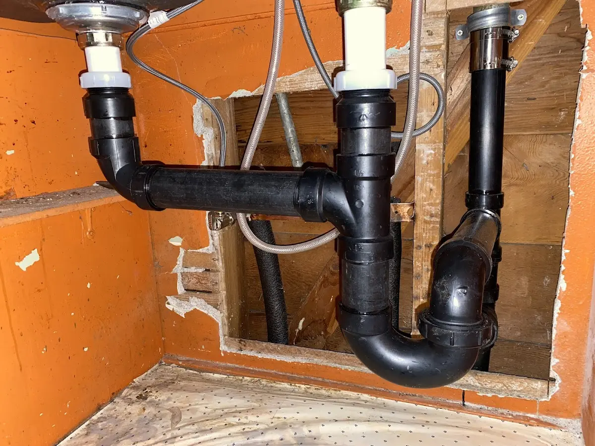 Professional Pipe Bursting equipment and tools on the job in Redwood